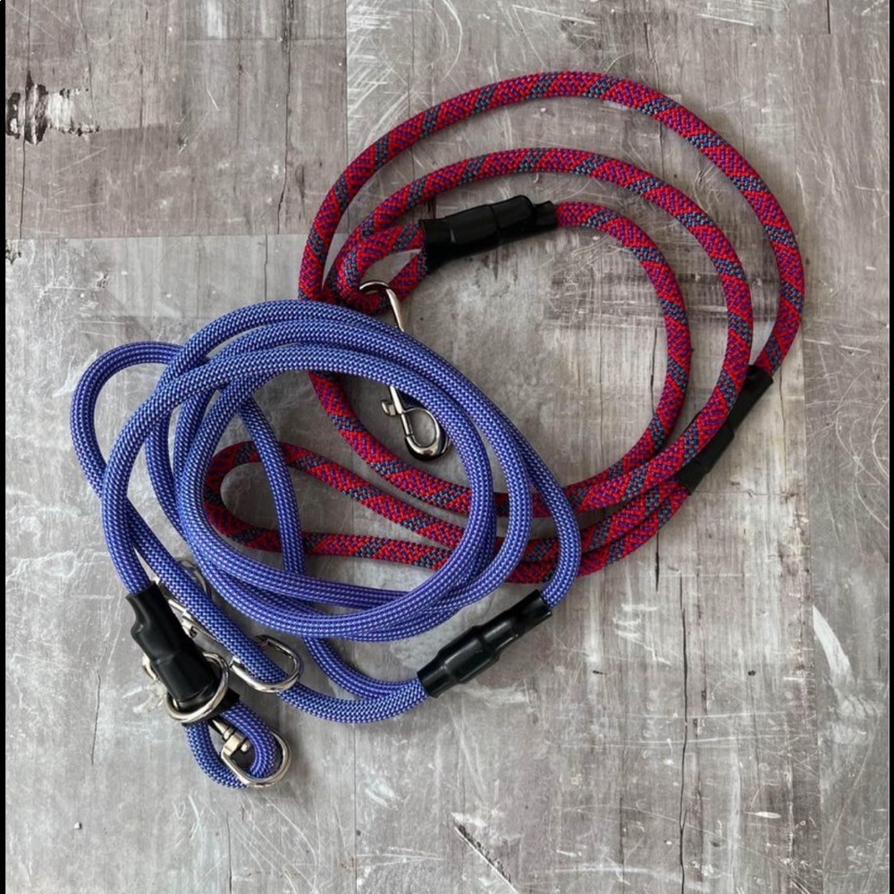 Two Mountain Dog Rope Leashes
